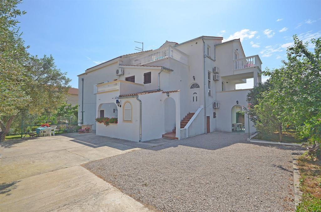 Apartment Ljubica Vodice Exteriör bild