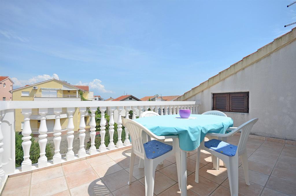 Apartment Ljubica Vodice Exteriör bild