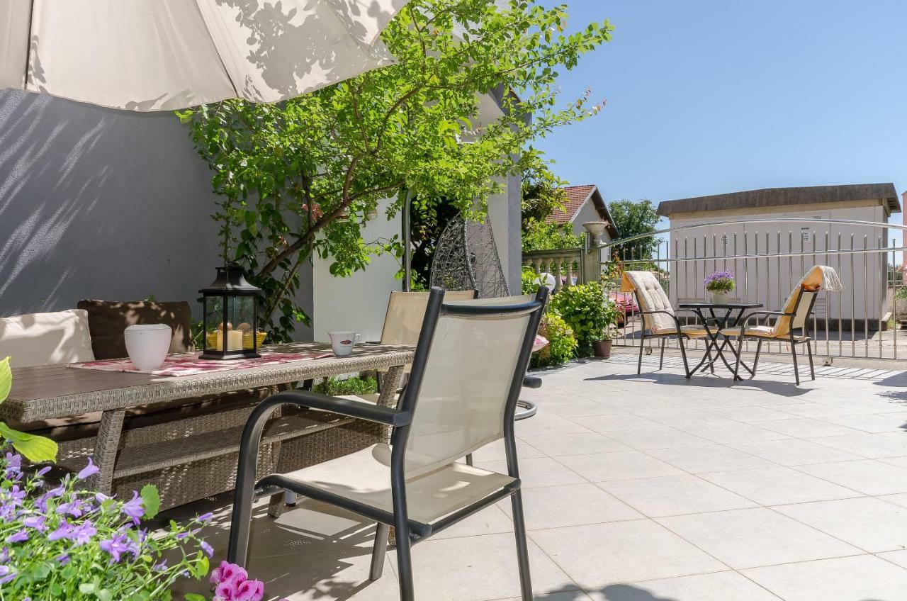 Apartment Ljubica Vodice Exteriör bild